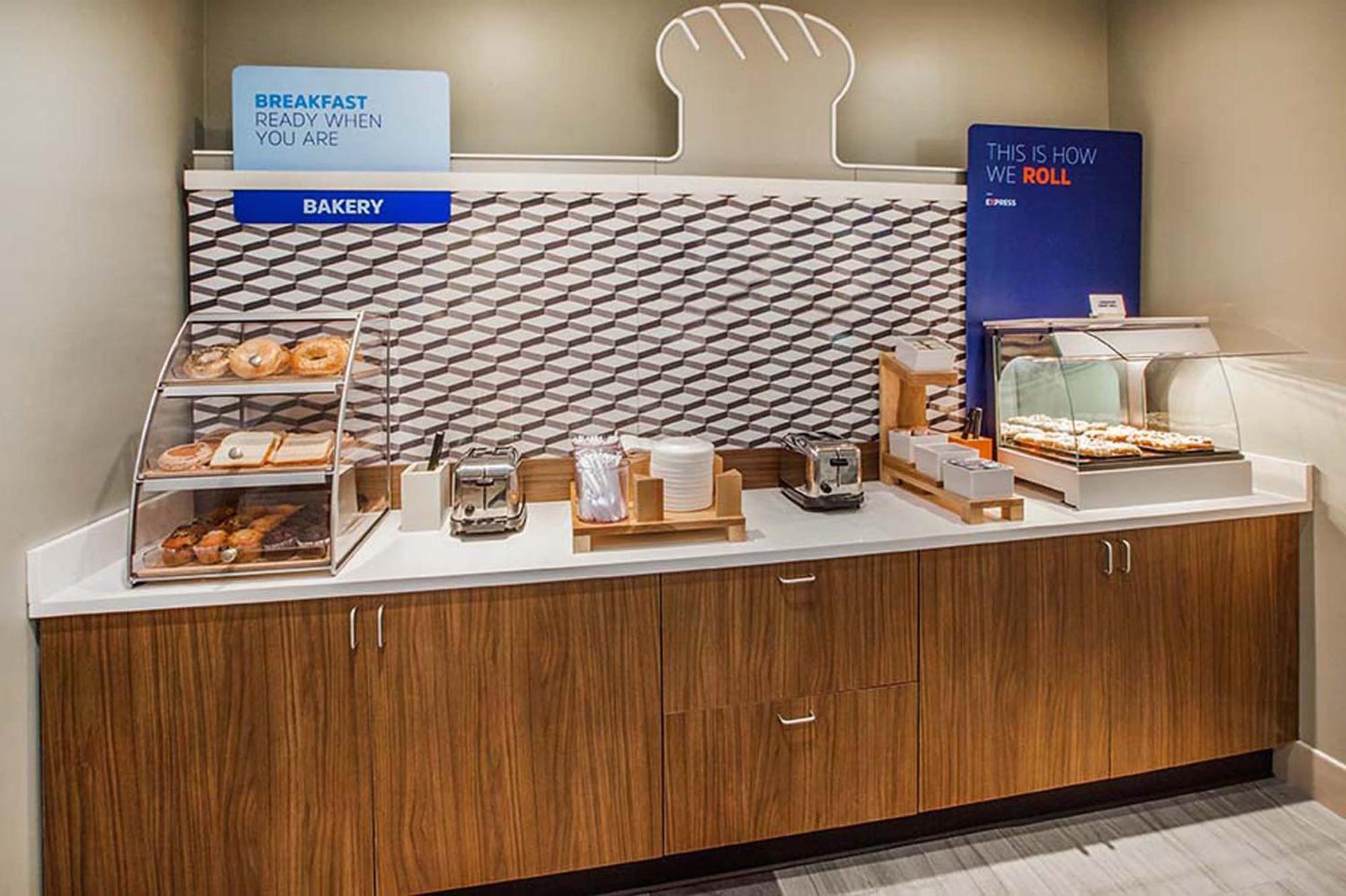 Holiday Inn Express & Suites Augusta W - Grovetown By Ihg Extérieur photo